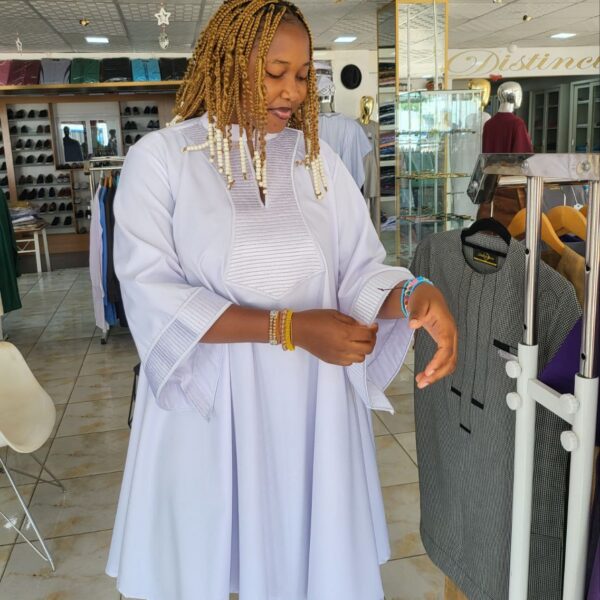 Robe B1 – Image 3