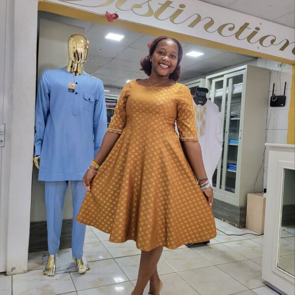 Robe Courte J1 – Image 3