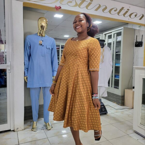 Robe Courte J1 – Image 2